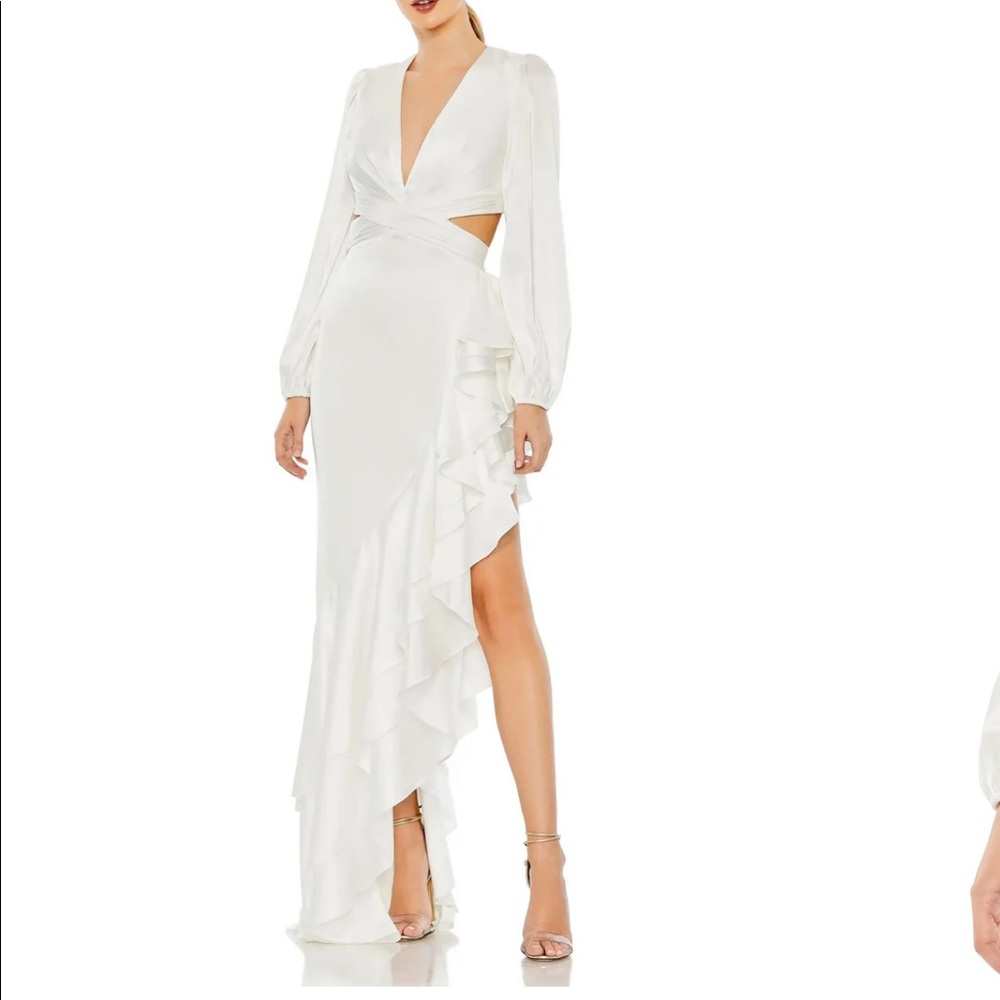 Mac Duggal Ieena White White Cut Out Asymmetrical Ruffled Gown Size 4